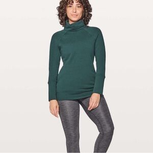 Lululemon To You Tunic Submarine Sweatshirt Turtleneck Top Size 2 Green